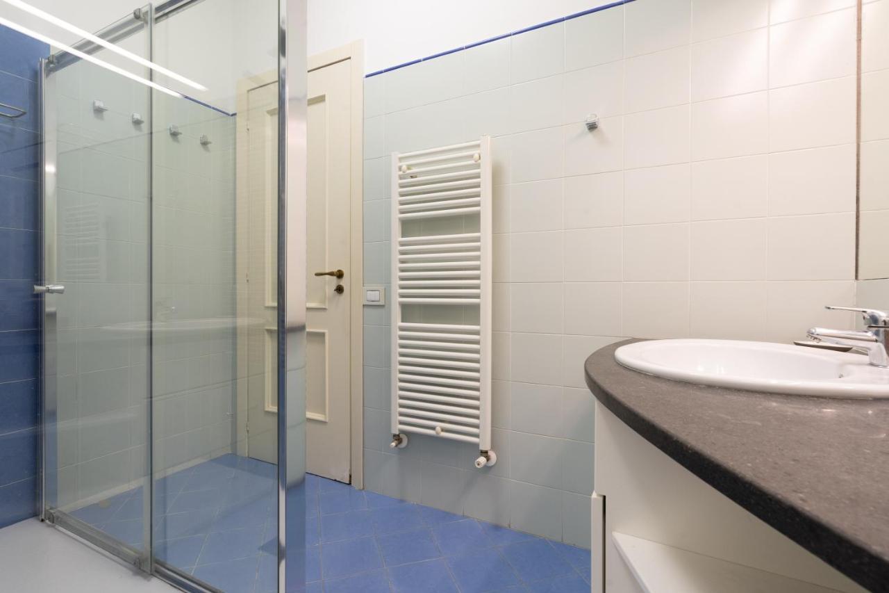 Appartamento Elegante Con Terrazzino Nel Centro Di Napoli المظهر الخارجي الصورة